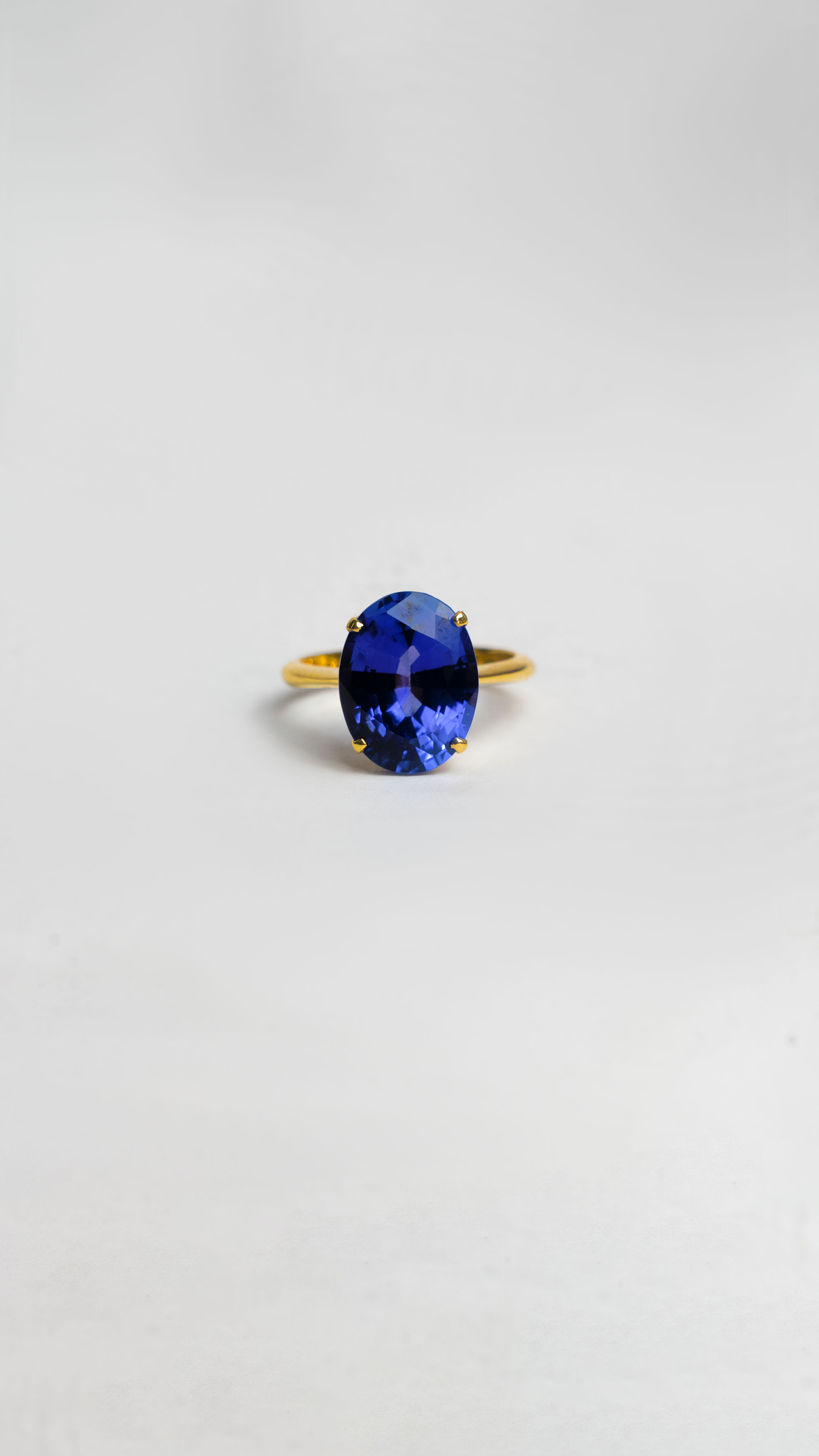 Tanzanite Gold Ring